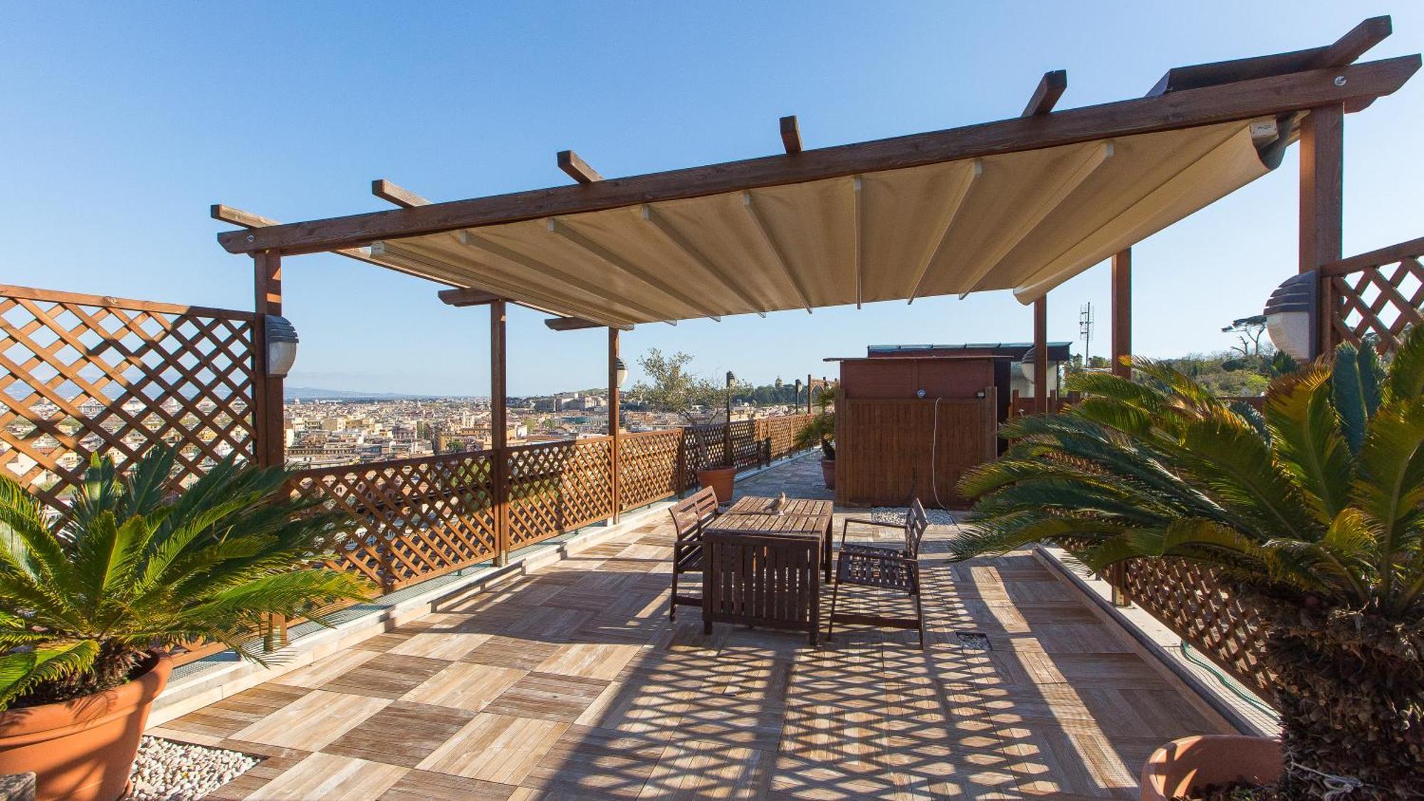 Panorama Penthouse By In